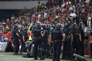 CBA球队战绩分析及焦点对决回顾（CBA各队战绩盘点与焦点之战复盘）