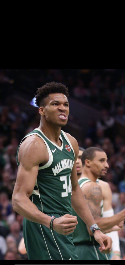 3C：骨上的钢板是我考虑退役原因之一；弗里克说表现好能抽烟（3C：体内钢板让我起了退役念头；弗里克称发挥好可抽烟）