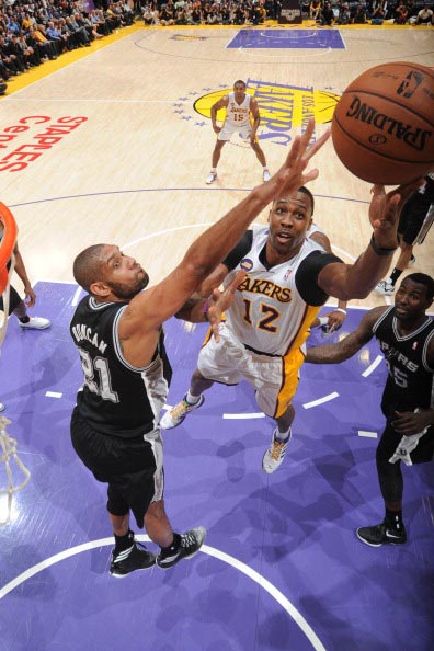 篮球勇士年轻球员表现亮眼（勇士队年轻球员大放异彩）