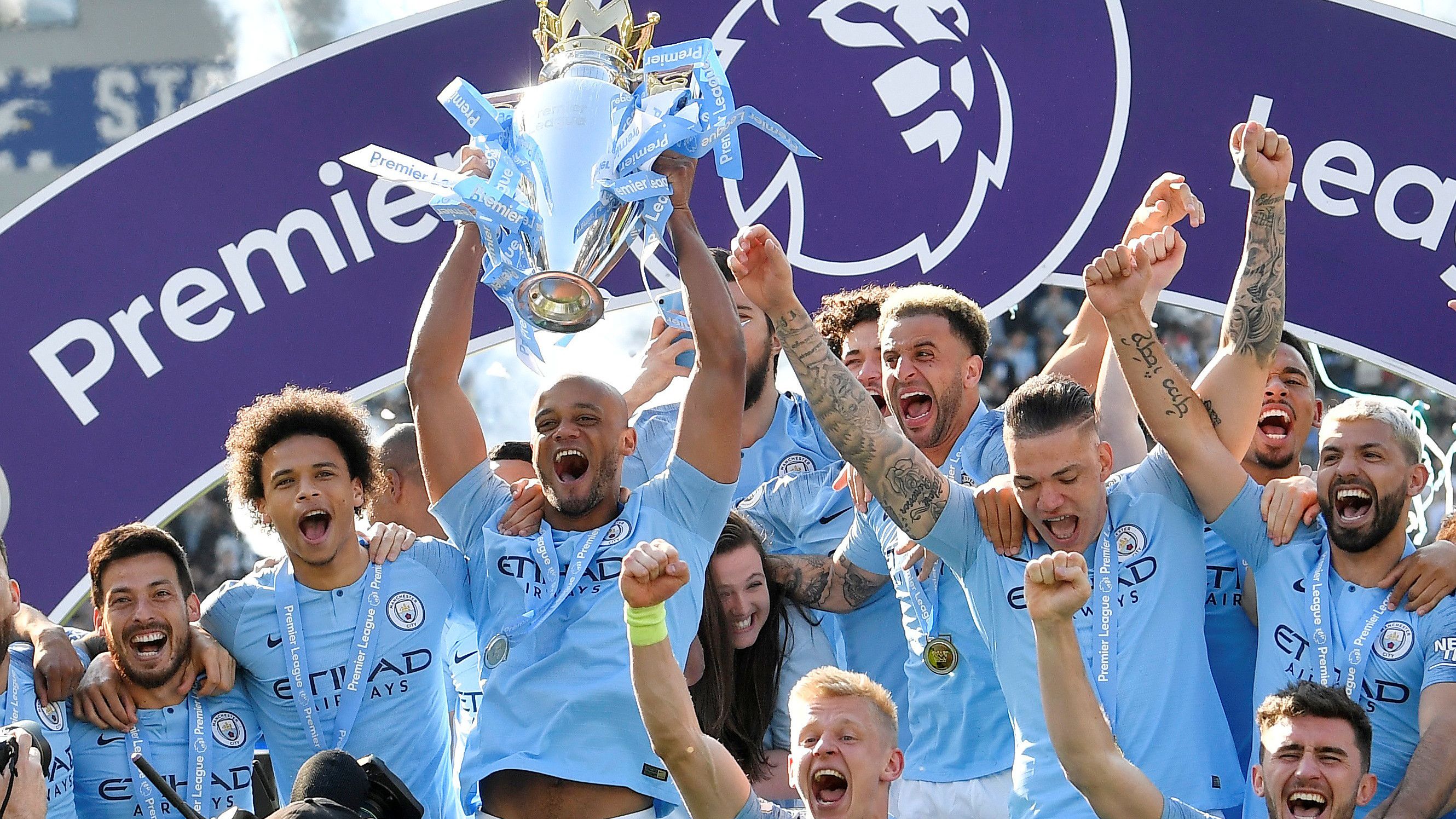 媒体人：中国男篮对周琦低位能力盲目自信（媒体人称：中国男篮对周琦低位能力过于乐观）