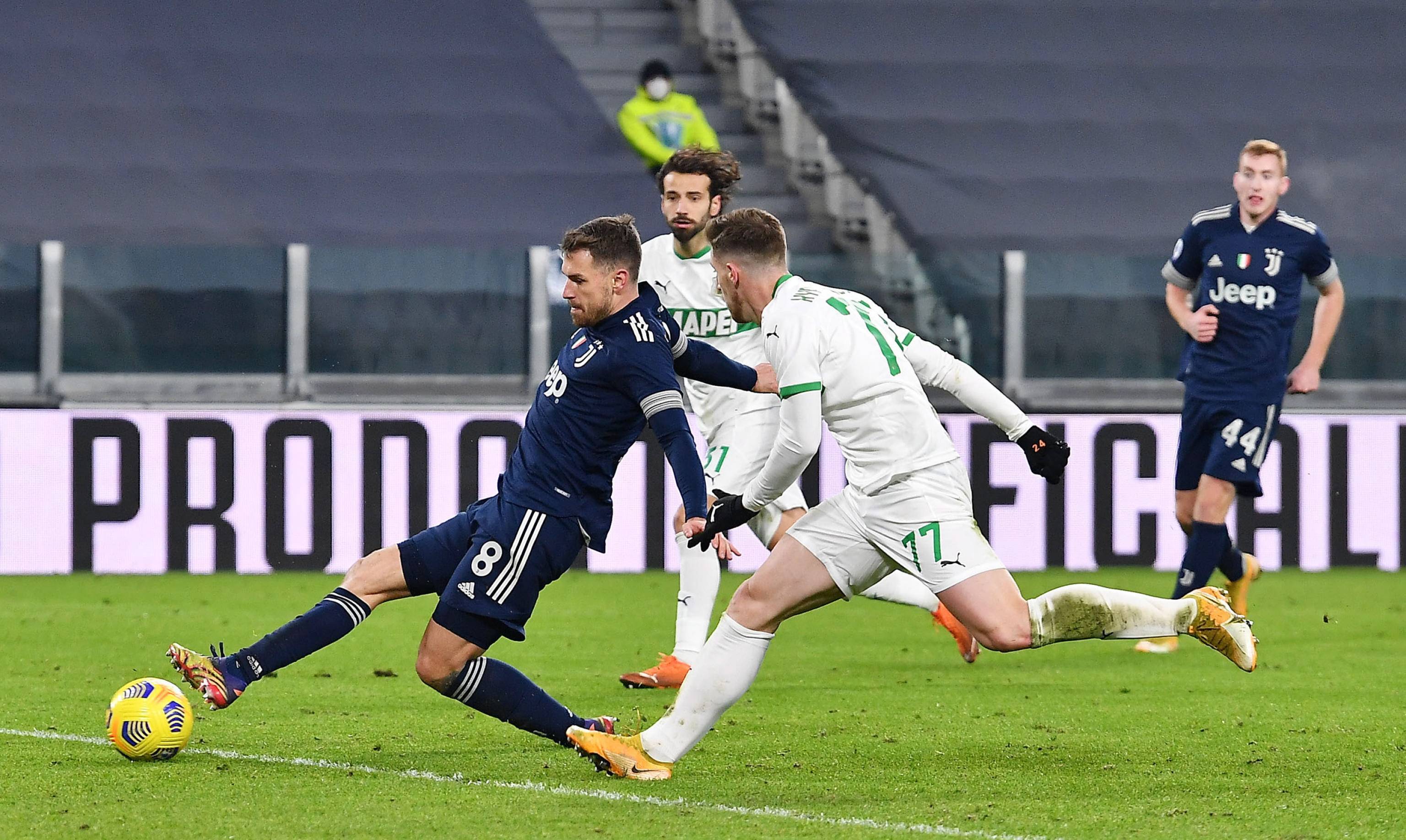 德转列有资格入选科特迪瓦队多国籍球员身价前10：约罗领衔（德转盘点可代表科特迪瓦的多国籍球员身价前十：约罗居首）