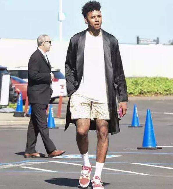 亚洲杯小组赛分组揭晓（亚洲杯小组抽签结果出炉）